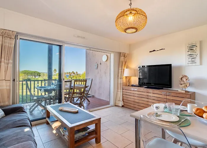 Les Marines-13 By Interhome شقة *